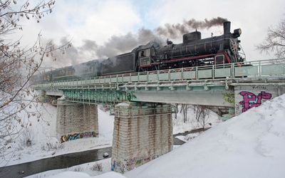 По царским местам на ретро паровозе