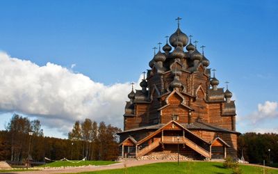 40 значимых мест Ленобласти — парки, музеи, дворцы, усадьбы, крепости